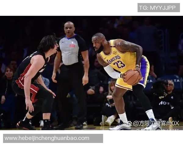 11年热火辉煌时刻回放见证篮球历史的经典瞬间与传奇对决 11年热火辉煌时刻回放见证篮球历史的经典瞬间与传奇对决